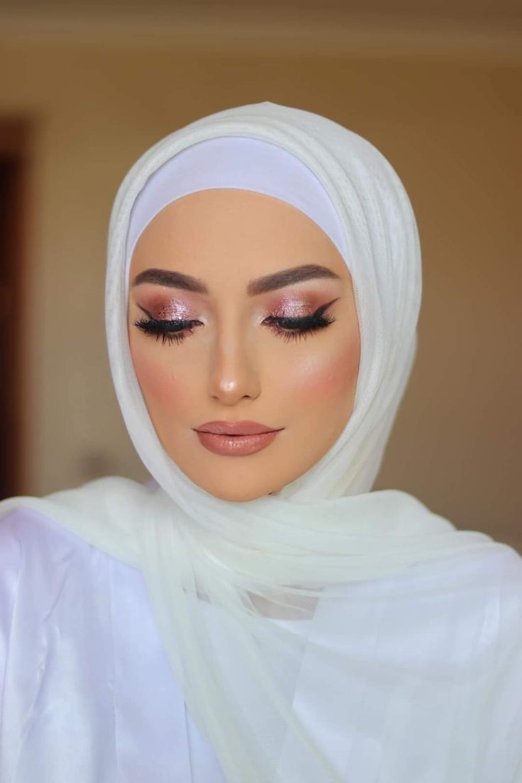 أفضل مكياج عرايس ثابت ومثالي لليلة زفاف لا تنسى